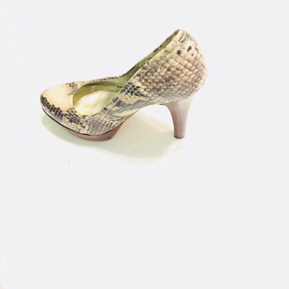 Snake skin high heel pumps - Picture 3 of 6